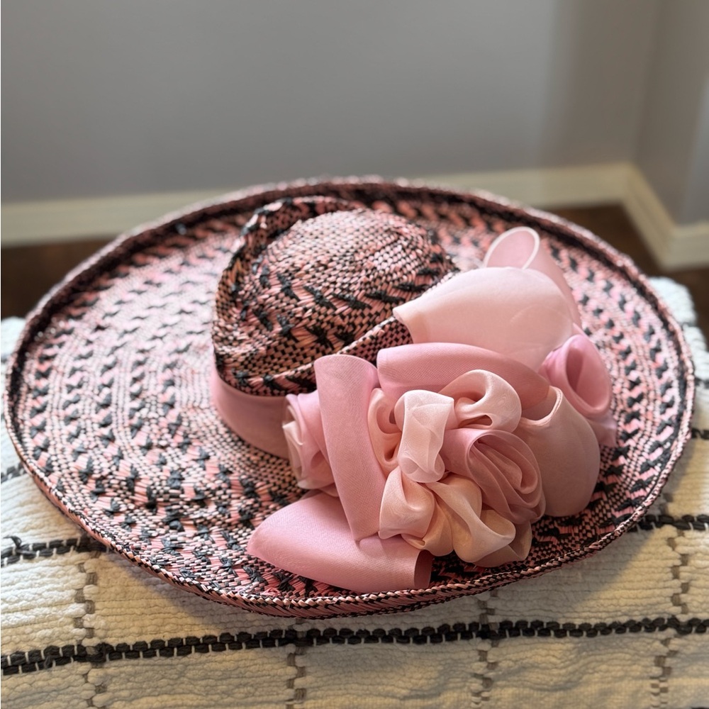Elegant Pink and Black Women's Hat